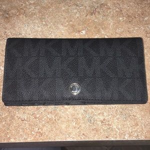 Black Michael Kors print wallet